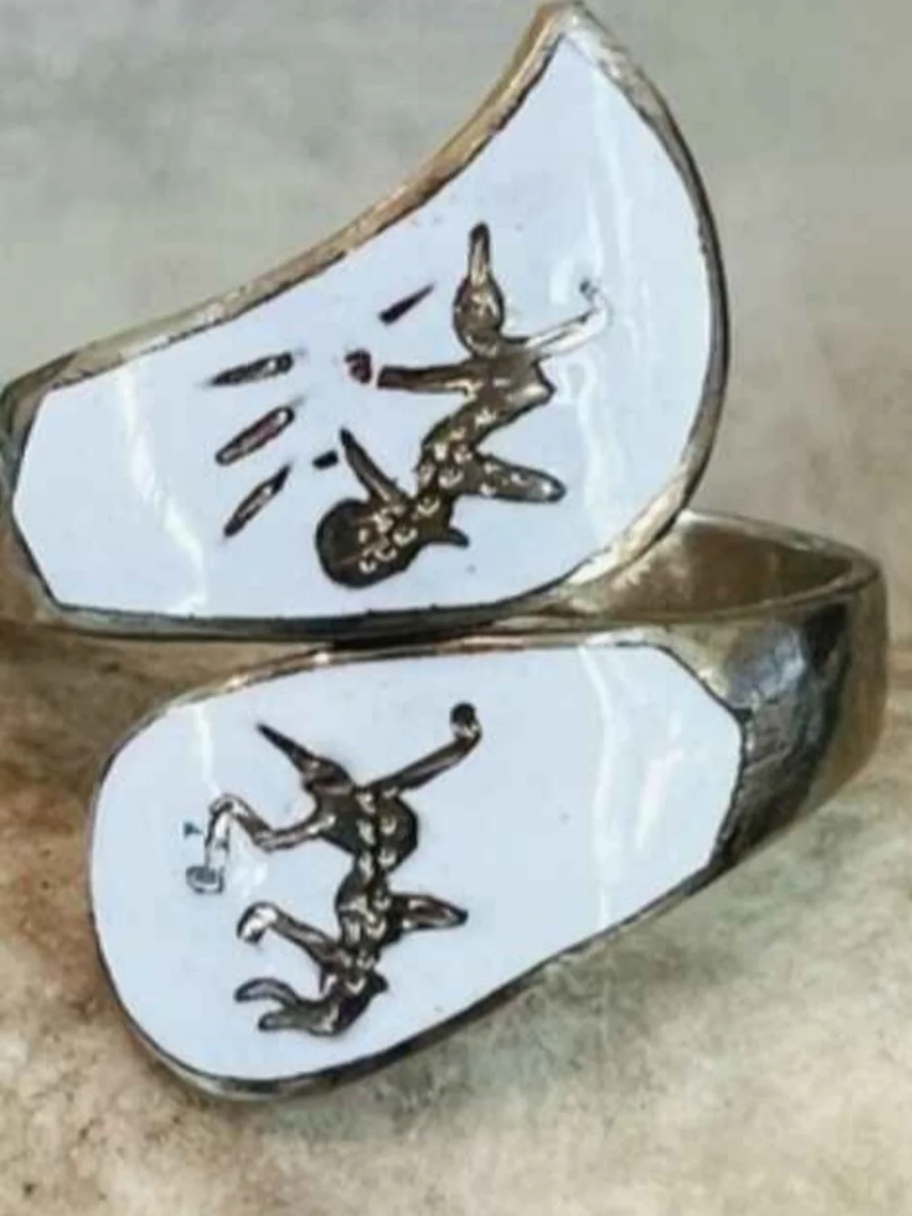White Enamel Adjustable Women’s Ring with Abstract Motif Siam Goddess Adjustable